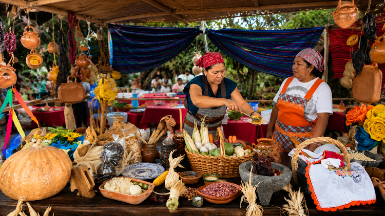 ¡Sabor y tradición! Inauguran el Séptimo Encuentro de Cocineras Tradicionales en el Jardín Borda