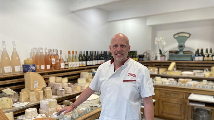 Patrick Zabala, heureux patron de la fromagerie de l'Abbaye.