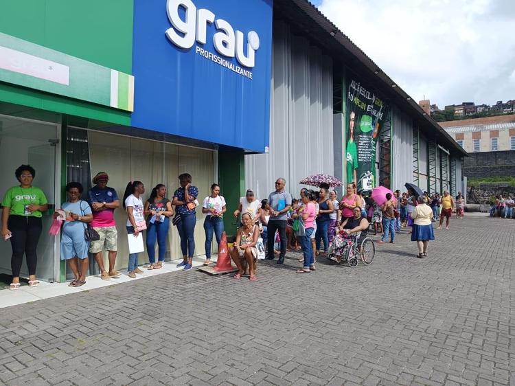 Feira oferece mais de 300 vagas de emprego, estágio e jovem aprendiz em Salvador