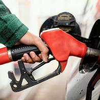 Petrobras pode aumentar gasolina nas refinarias 'em breve', indica presidente da estatal