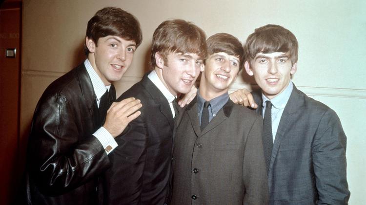 Como período de guerra moldou os Beatles, segundo Paul McCartney