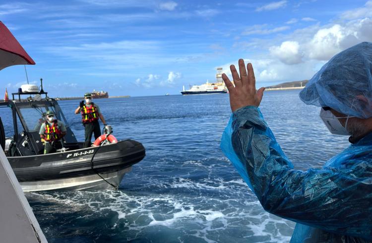 Americano evacuado de cruzeiro testa positivo para hantavírus
