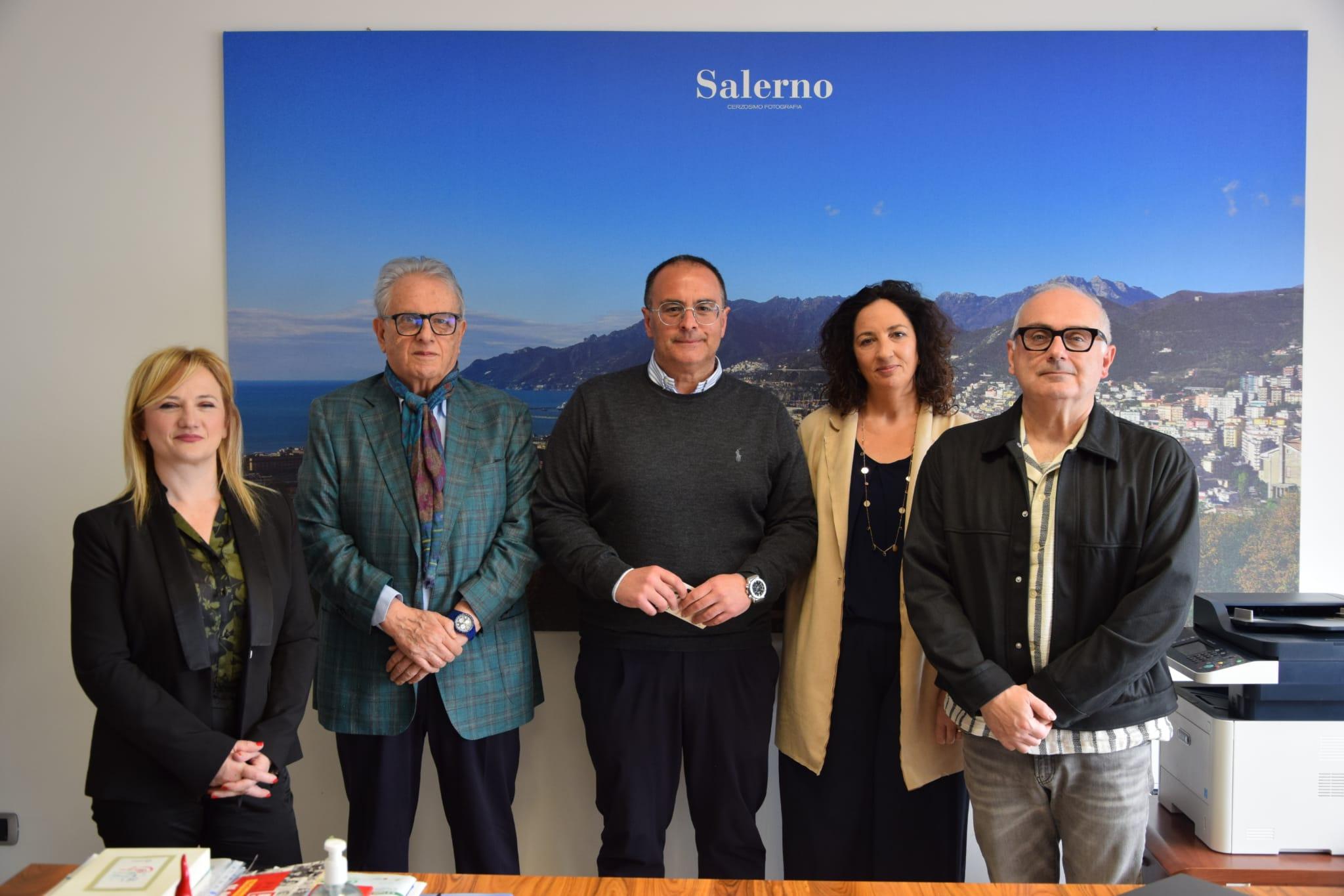 Ri-Vestiamo Salerno: quando la moda circolare sostiene la lotta contro i tumori