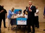 Netanyahu usa las primarias del Likud para frenar a los radicales y cortejar a un electorado israelí que pide mayor moderación