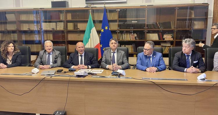Taranto: Accordo Quadro tra commissario Uricchio e Fondazione Taranto 25