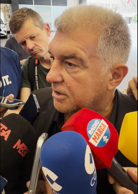 Joan Laporta, llega a Dallas y repasa la actualidad culé y de la selección.                                                                «Julián nos gusta mucho y creo que es un grandísimo jugador»