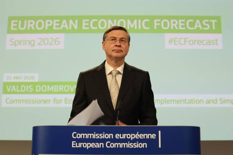 Crisi energetica: la Commissione Ue taglia le stime del Pil 2026, ma per l'Italia deficit sotto il 3% nel 2026