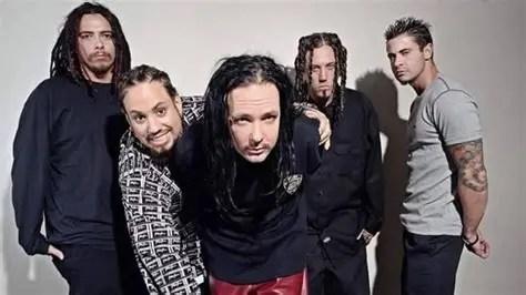 Korn : une décharge sonore surprise avec «&nbsp;Reward the Scars&nbsp;»