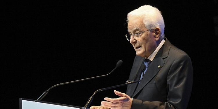 Mattarella: «L’Europa è la dimensione, lo spazio in cui pensarsi e agire». Dalle Brigate Rosse all’IA, il discorso agli 80 anni della Cida