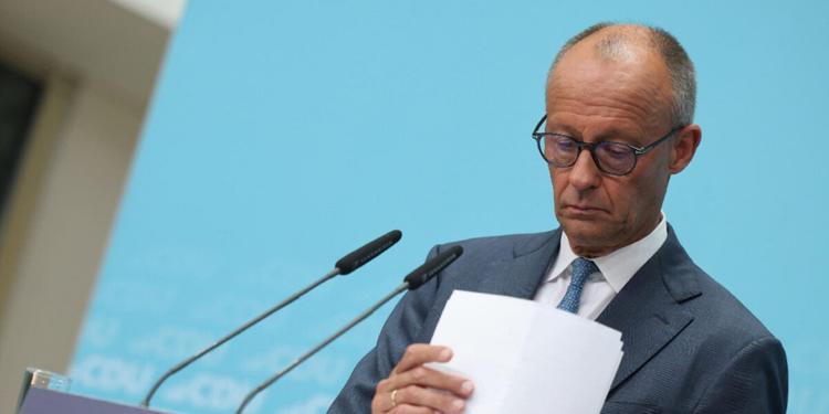 Germania, Merz non molla dopo il crollo: «Arrendermi non è un'opzione»