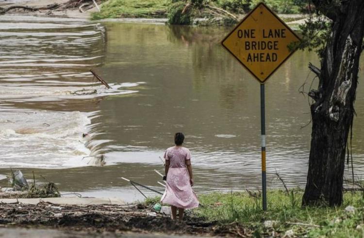 UNE ÈRE DE CHANGEMENT ET D’EXPANSION : LES INONDATIONS AU TEXAS UNE ÈRE DE CHANGEMENT ET D’EXPANSION : LES INONDATIONS AU TEXAS