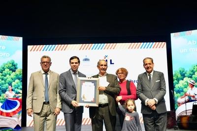 Feria del Libro cierra con 97.4 millones de pesos en ventas de libros y 714,322 visitantes