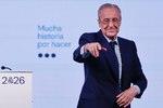 El Real Madrid regalará a los socios la camiseta oficial con una insignia cada año si gana Florentino