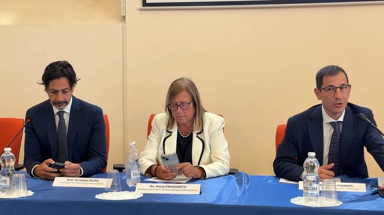 Barletta, il confronto a Palazzo San Domenico sulle criticità della scuola