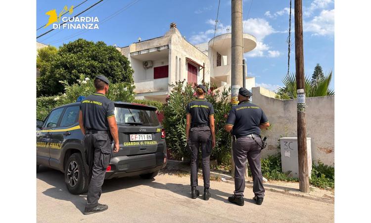Gallipoli, affitti brevi: controllati 70 appartamenti, sanzioni per oltre 48mila euro