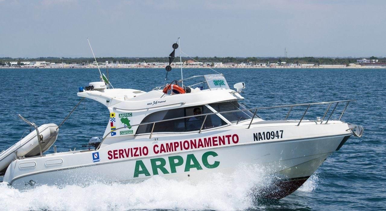 Divieto di balneazione a Battipaglia: stop ai tuffi a Spineta Nuova vicino al fiume Tusciano