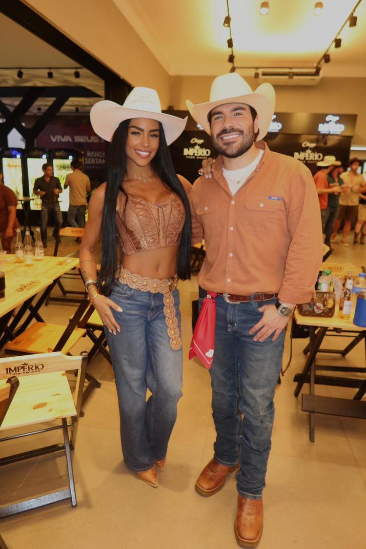 Do Rancho do Maia a Barretos: Sabrina Melo desembarca na Festa do Peão após convite de Carlinhos Maia