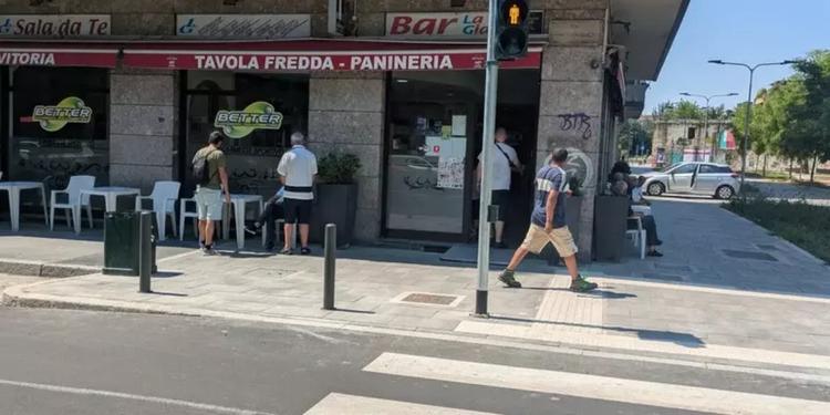 L'uomo accoltellato a Milano. L'aggressore: "Mi sono divertito, appena esco lo rifaccio"
