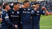 Lluvia de goles: Independiente Rivadavia le ganó 4-3 a Aldosivi por el Torneo Clausura y recuperó la punta de la tabla anual
