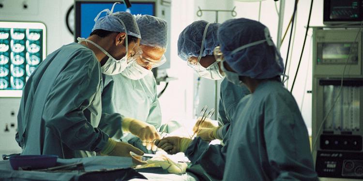 Salvata da un raro tumore al cranio a Torino: la ricostruzione con una plastica 3D su misura