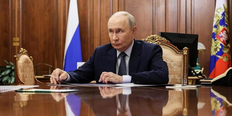 Un’ora di colloquio, Putin a Trump: «Nessun piano contro l’Europa»