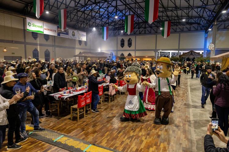 44ª Noite Italiana de Antônio Prado reúne gastronomia e música em dois sábados de agosto