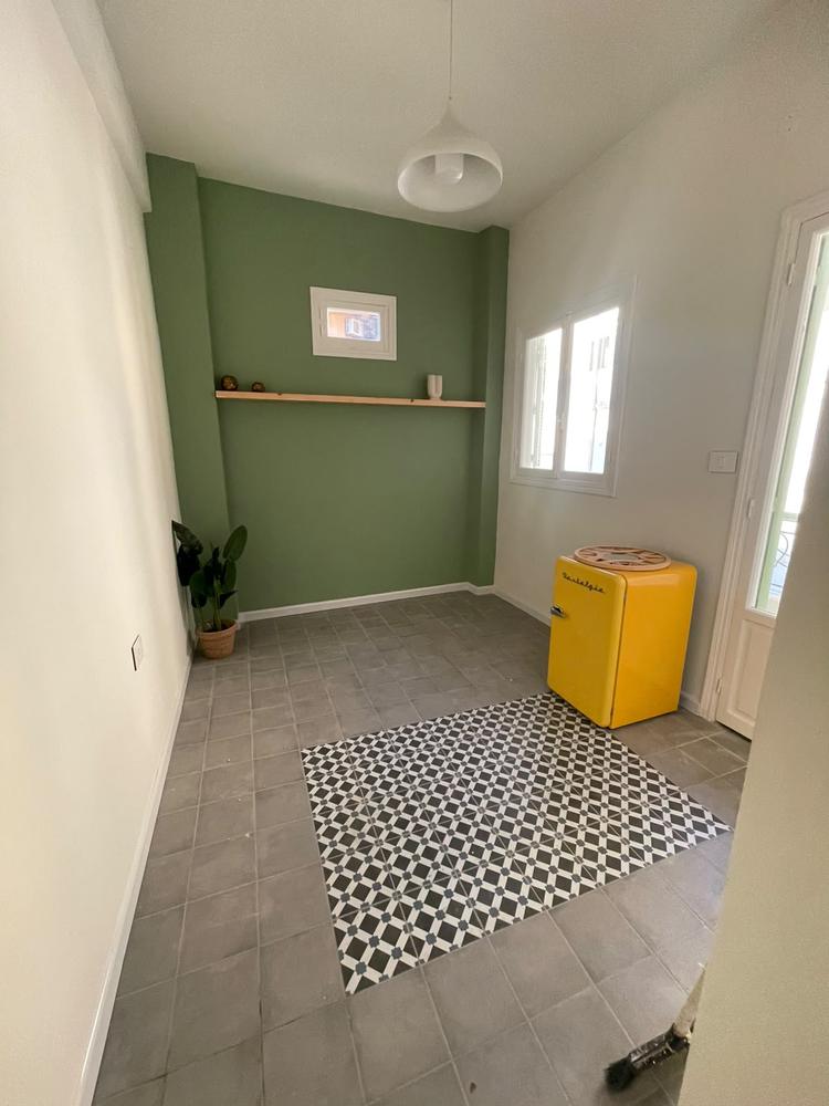 For Rent: Apartment in Gemmayzeh
