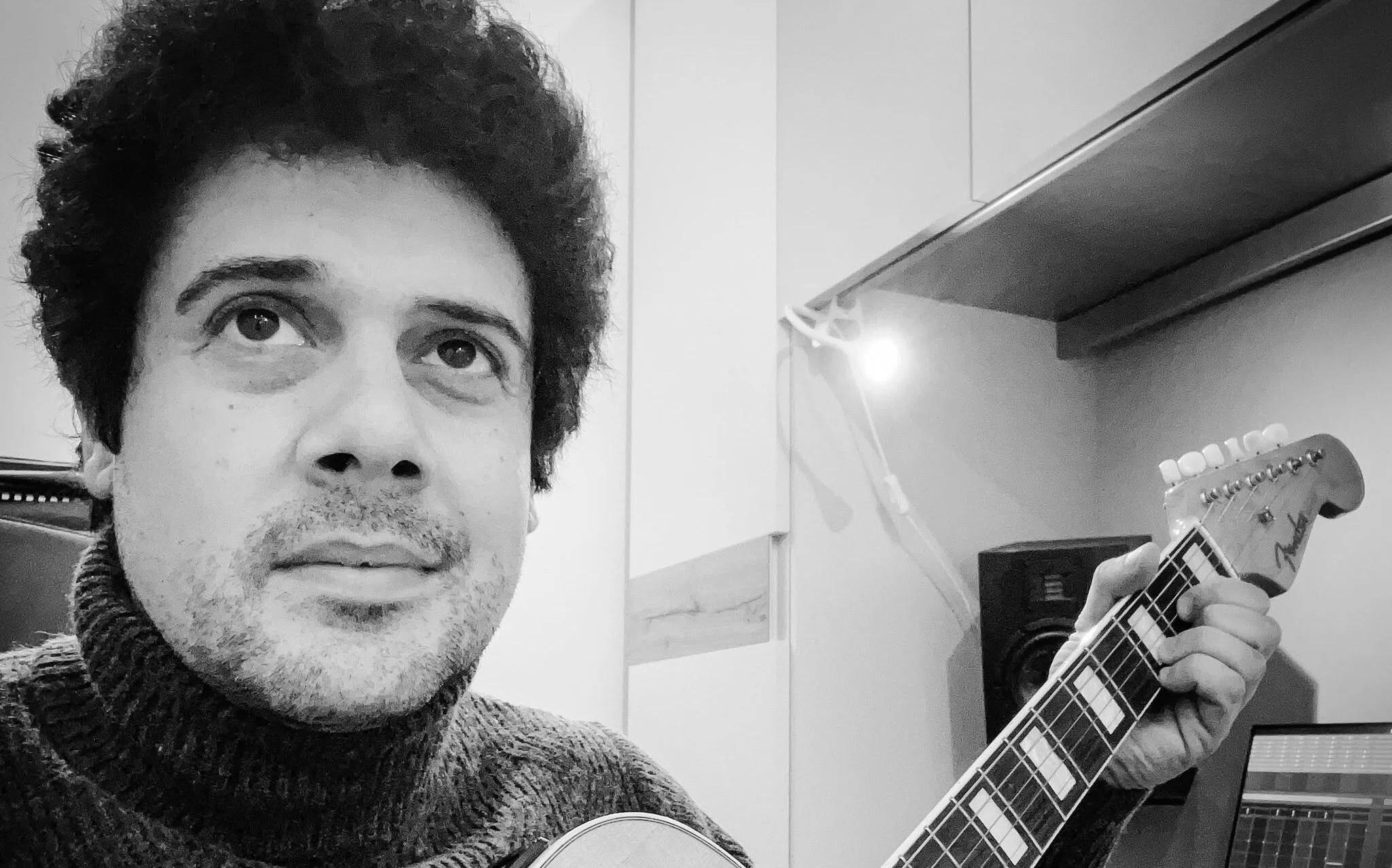 Dialoghi Mediterranei a Palinuro: Gianmarco Carroccia con “Emozioni”, i grandi successi di Mogol-Battisti