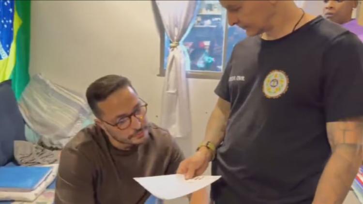 Falso médico que atendeu criança com tumor no cérebro foi descoberto após mãe desconfiar de sonda que não era trocada há meses