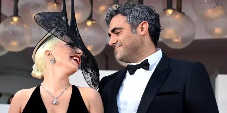Lady Gaga, la figlia è nata con la maternità surrogata