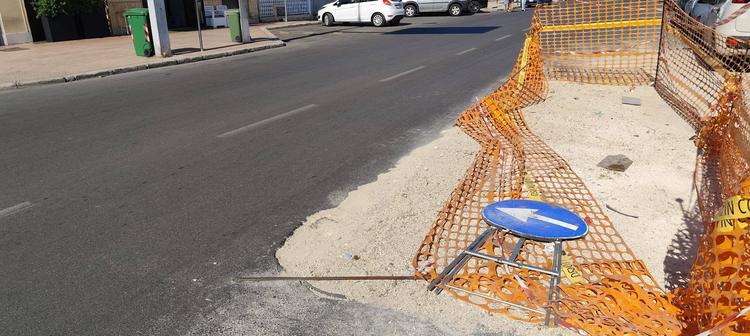 Bari stringe sui cantieri: 300 diffide e 35 sanzioni in otto mesi