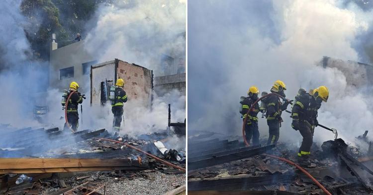 Incêndio de grandes proporções destrói casa de madeira em Itapema&nbsp;