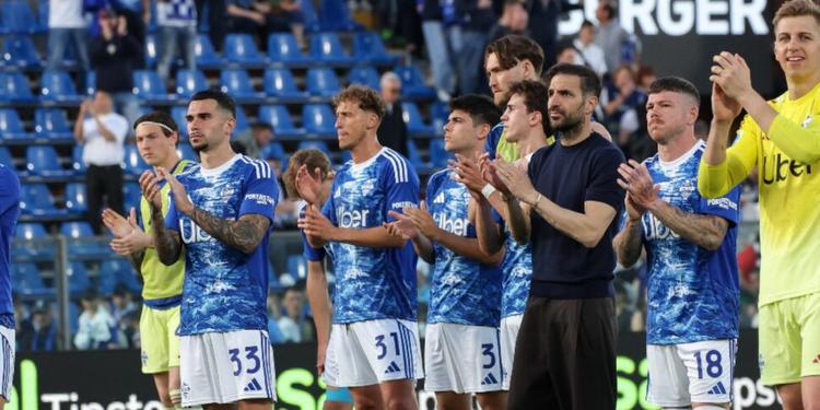 Il Napoli frena a Como, lo 0-0 serve solo... alle milanesi: Inter a -1 dallo Scudetto, il Milan può agganciare il secondo posto