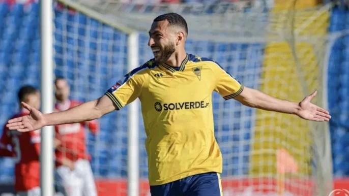 المغربي يانيس بكراوي ينقذ إستوريل من الهزيمة أمام فاماليكاو