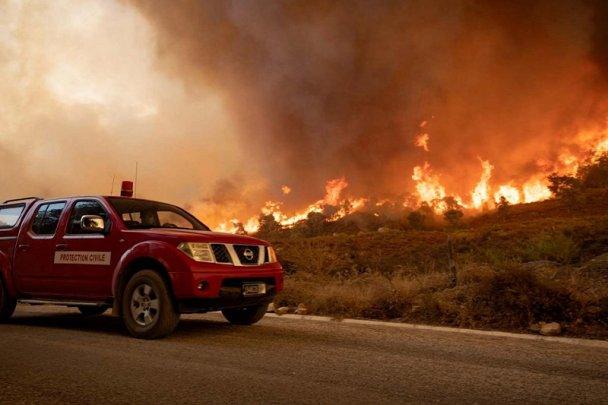 إنذار مبكر.. خطر الحرائق يهدد غابات شمال المغرب