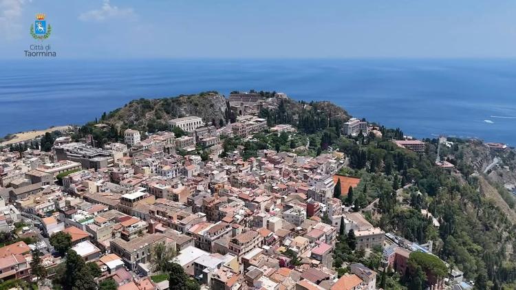 Si sono conclusi i lavori di messa in sicurezza e riqualificazione del sentiero che dalla via Circonvallazione conduce a...