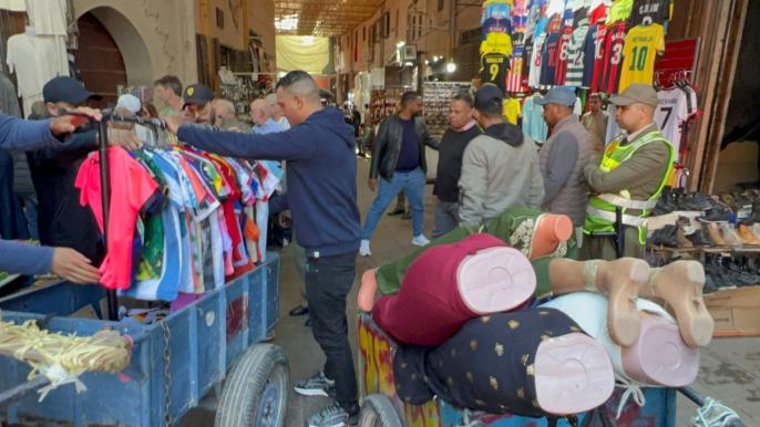 عاجل..السلطات تواصل حملة مواجهة احتلال الملك العمومي في فضاءات مراكش العتيقة