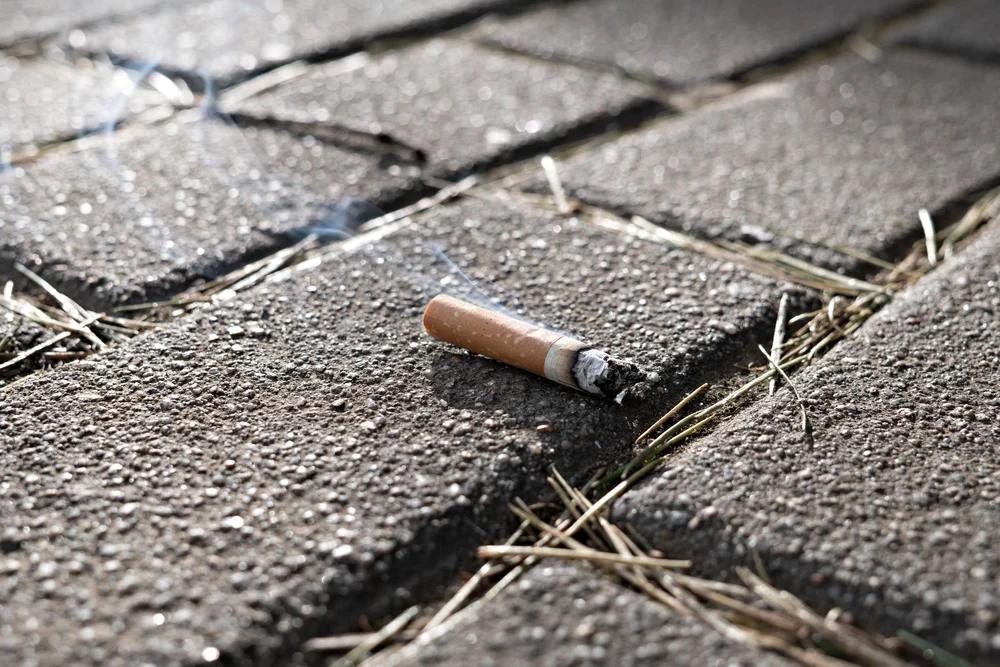 Decoro e inclusione a Salerno: al via la raccolta dei mozziconi nel centro cittadino