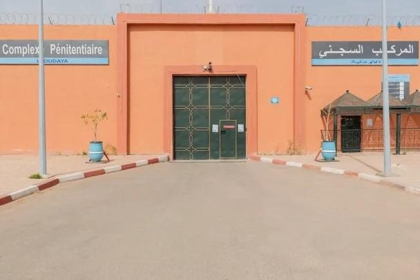 بعد شائعات اختفائه.. الأمن يكشف تواجد مدرب بريطاني بسجن مراكش