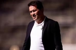 Corinthians demite executivo de futebol Marcelo Paz