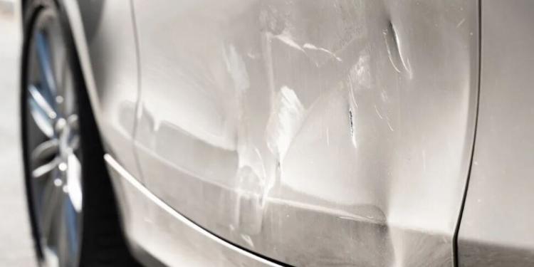 La Cassazione "stoppa" la clausola delle assicurazioni per riparare le auto nelle carrozzerie convenzionate