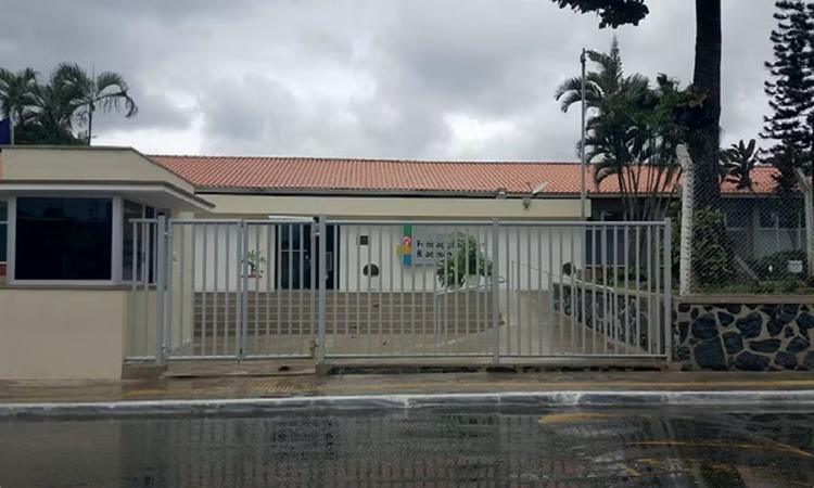 Fundação oferece vagas para turmas de ensino médio para jovens e adultos em Salvador; saiba como participar