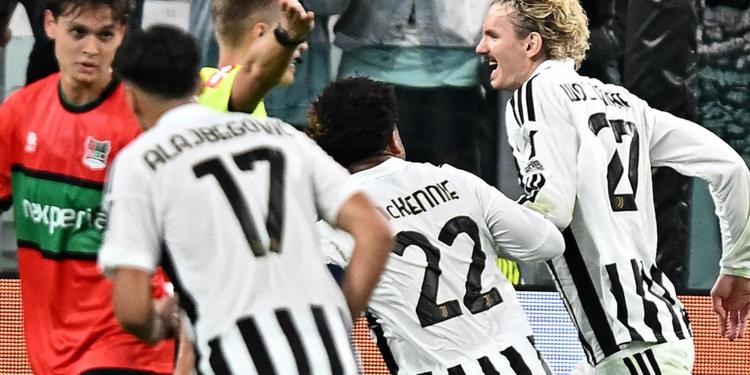EL, la Juve europea non fa sconti agli olandesi del Nec: 5-0. In rete tutto l'attacco e Celik
