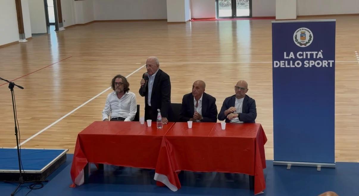Salerno, inaugurato il nuovo palazzetto dello sport nella zona orientale