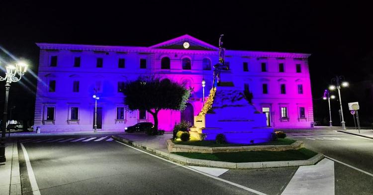 💙💗15 Ottobre - Giornata Mondiale dei Bambini Mai Nati Per ogni piccolo angelo che non ha potuto muovere i primi passi...