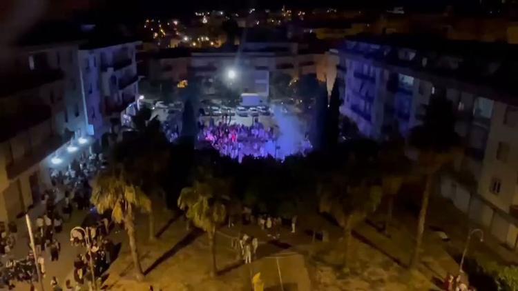 Le scelte di questa amministrazione: il nostro Intrafest. ✨ Che serata INCREDIBILE! INTRAdisco ha trasformato Piazzetta...