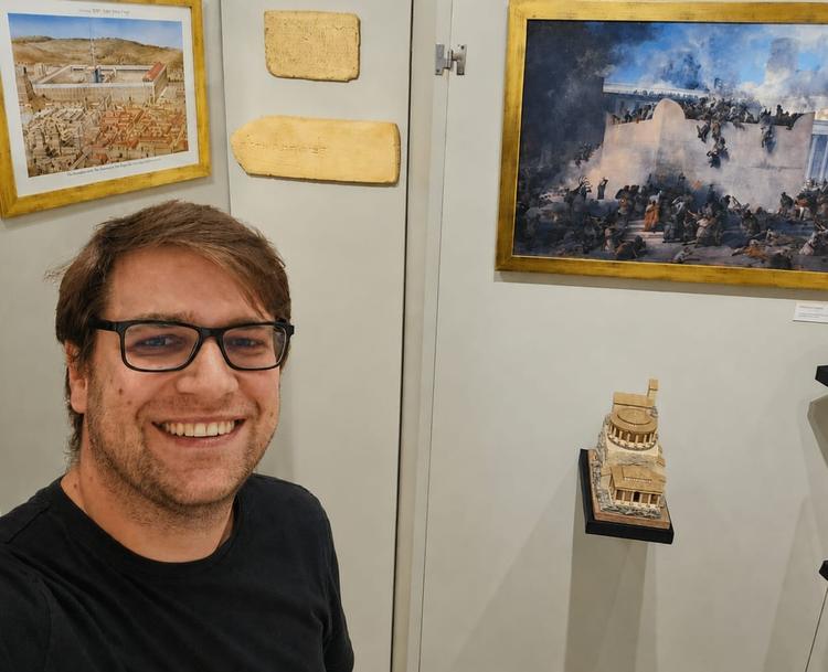 Instituto em SP resgata história bíblica e raízes da civilização ocidental