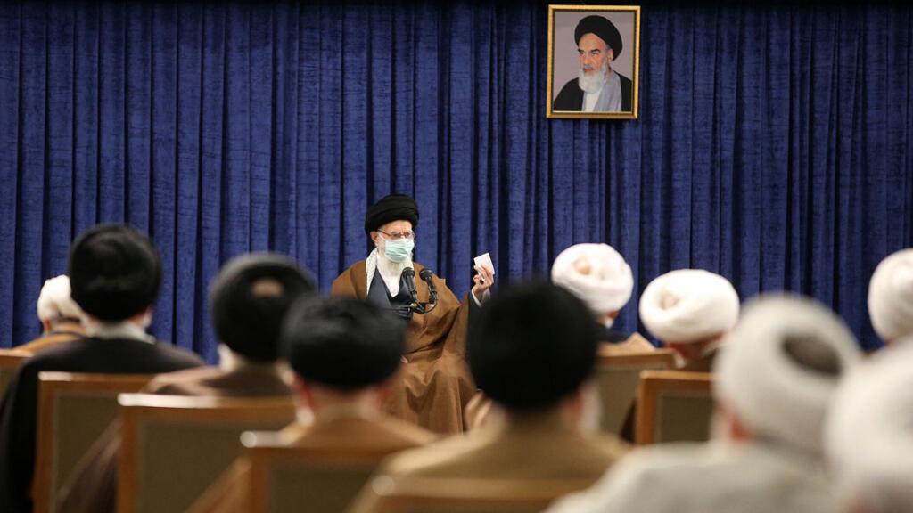 Iran : les ultraconservateurs lorgnent sur l'Assemblée des experts nommant le guide suprême