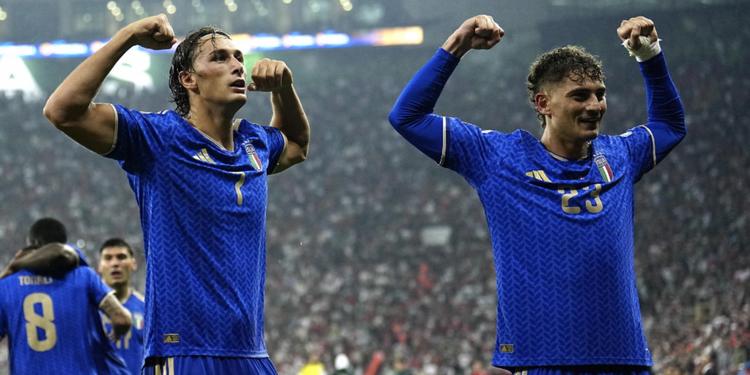 Nations League, l'Italia s'è ridestata (1-4 in Turchia): Bastoni, Frattesi e Kayode gelano i padroni di casa. Nella ripresa in gol Yilmaz ed Esposito