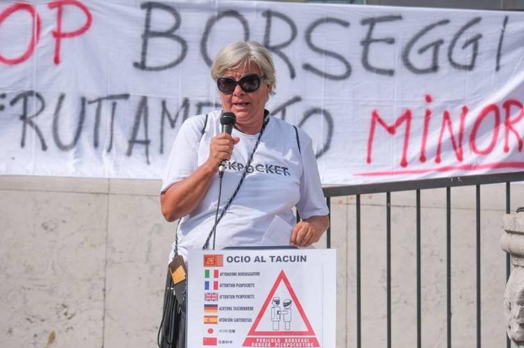 Venezia, Lady Pickpocket denunciata per diffamazione: avrebbe scambiato due passanti per borseggiatori